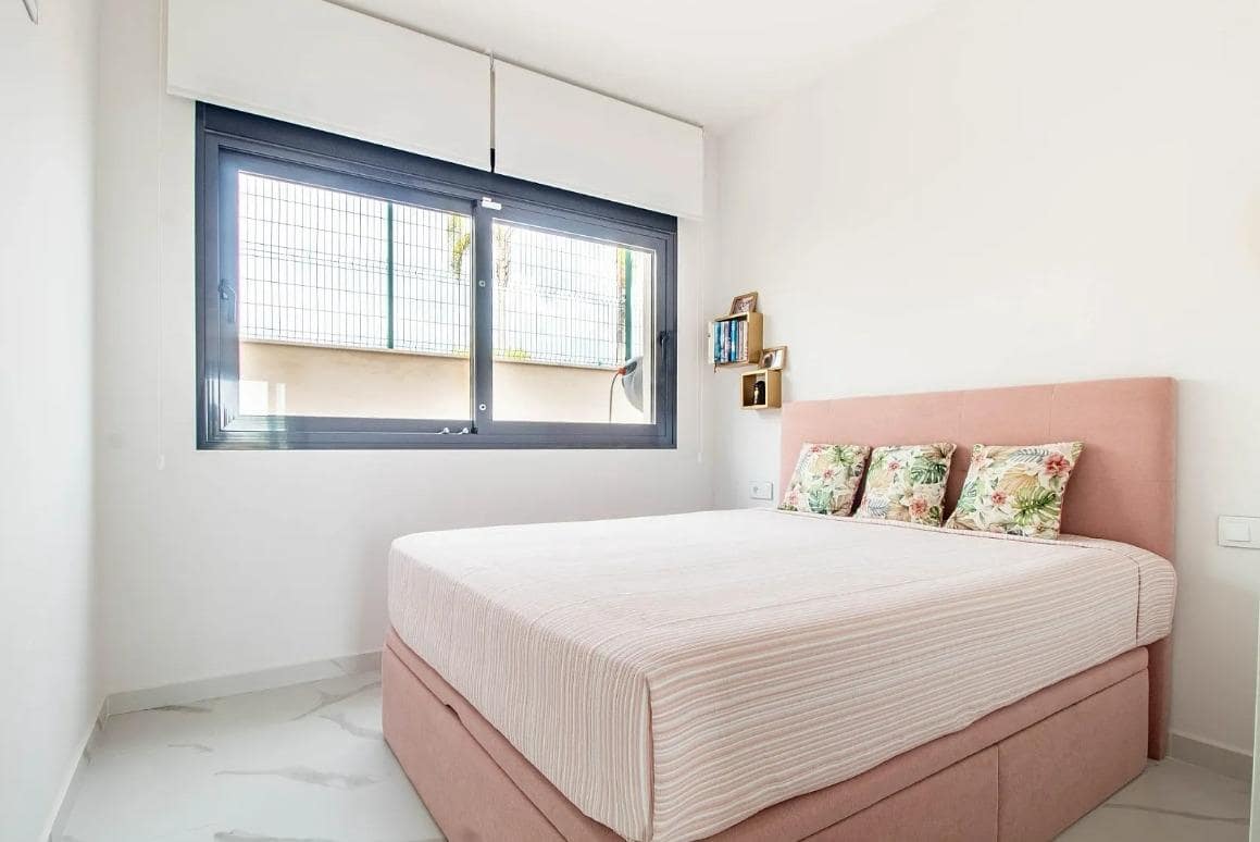 2 soveværelse Lejlighed til salg i San Miguel de Salinas med swimmingpool - € 350.000 (Ref: 9488411)