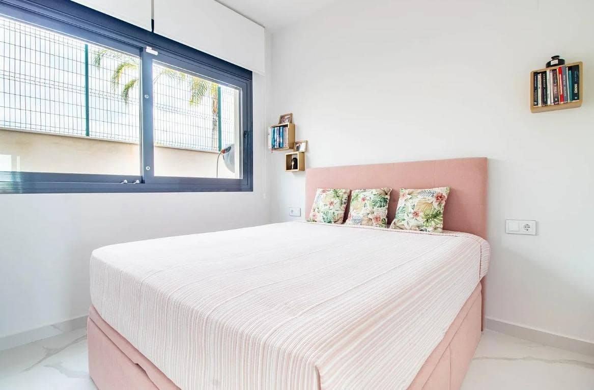 2 soveværelse Lejlighed til salg i San Miguel de Salinas med swimmingpool - € 350.000 (Ref: 9488411)