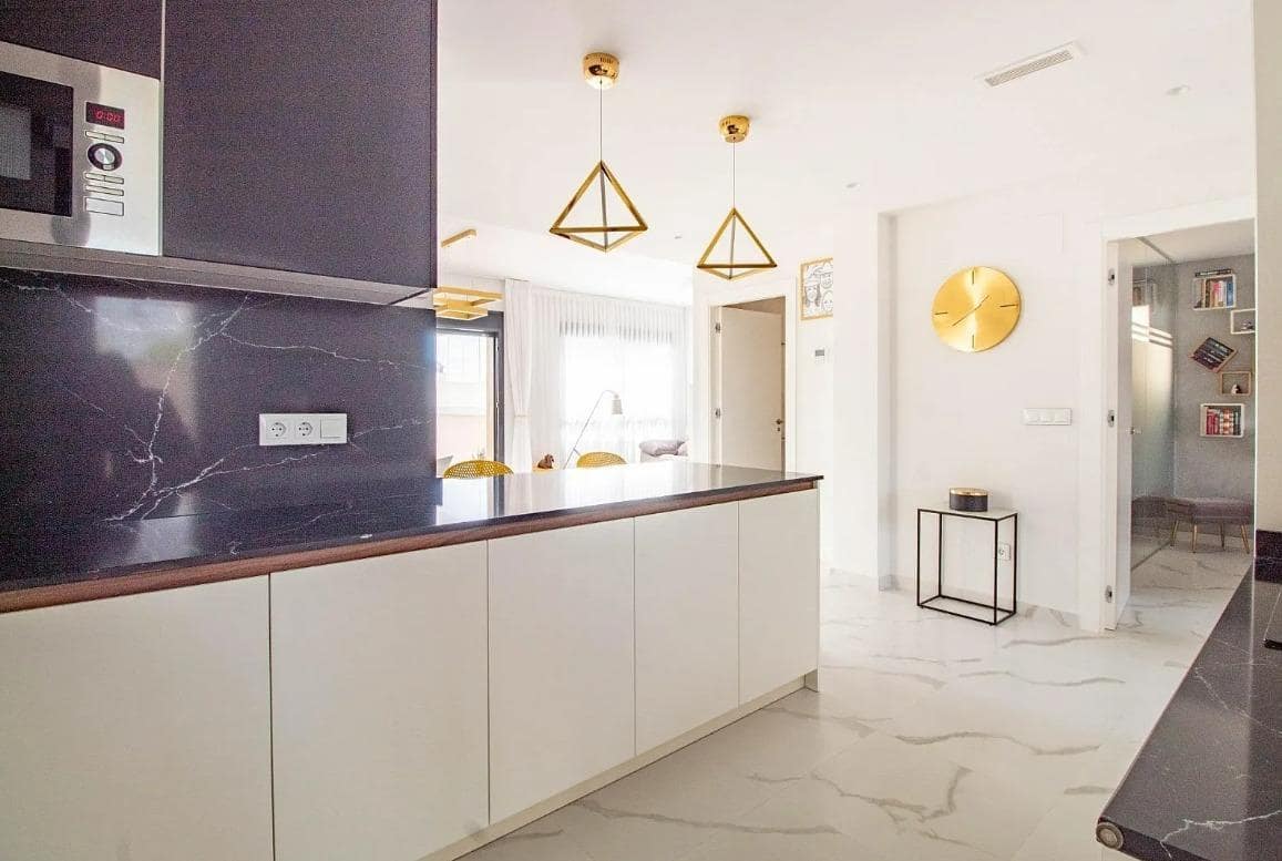 2 soveværelse Lejlighed til salg i San Miguel de Salinas med swimmingpool - € 350.000 (Ref: 9488411)