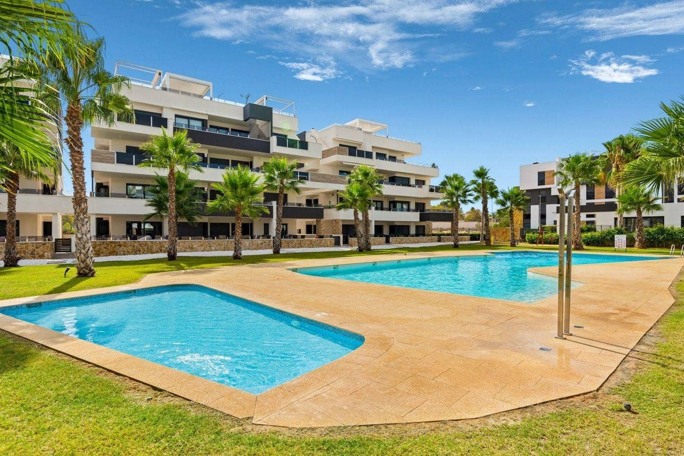 2 bedroom Apartment for sale in La Florida with pool garage - € 279,000 (Ref: 9499043)
