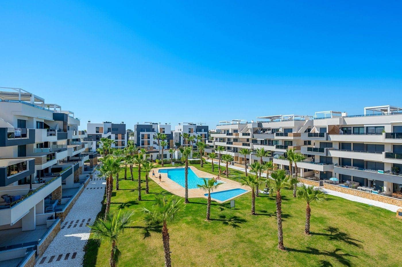 2 bedroom Apartment for sale in La Florida with pool garage - € 279,000 (Ref: 9499043)