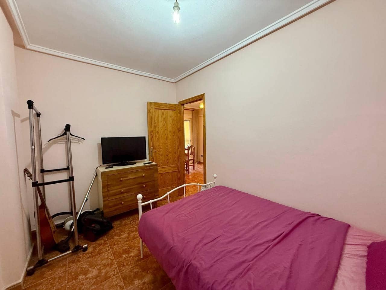 2 bedroom Apartment for sale in Torrevieja - € 129,900 (Ref: 9504508)