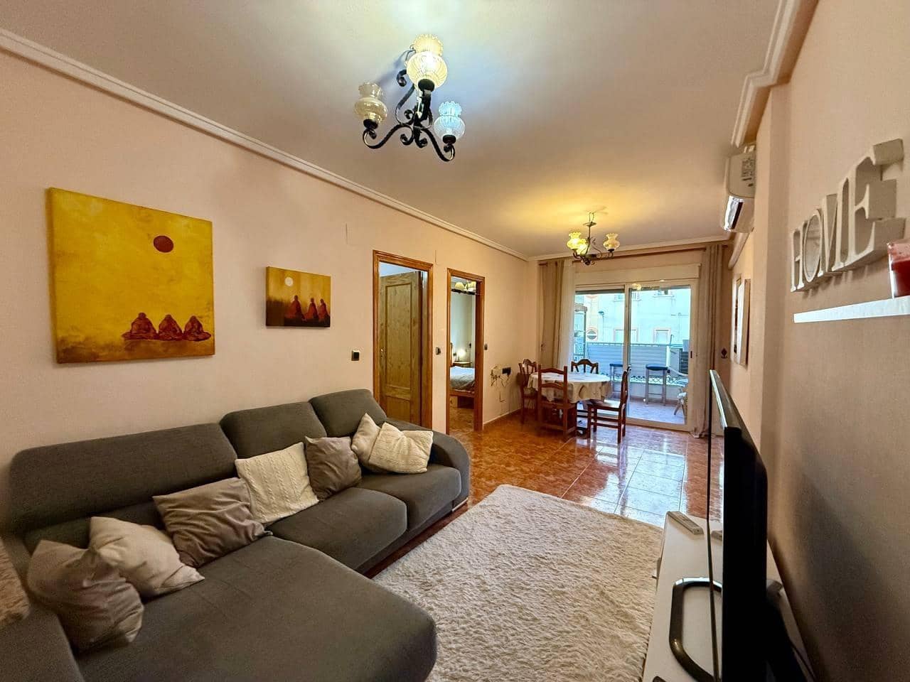 2 bedroom Apartment for sale in Torrevieja - € 129,900 (Ref: 9504508)