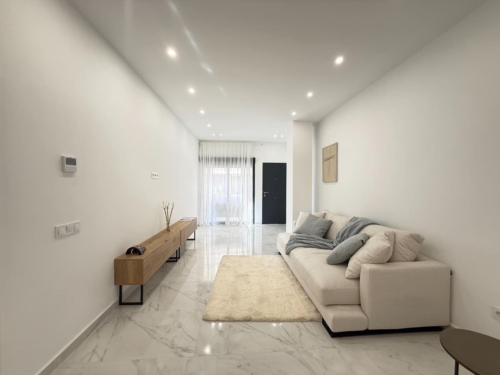 2 bedroom Apartment for sale in Torrevieja - € 259,000 (Ref: 9504509)