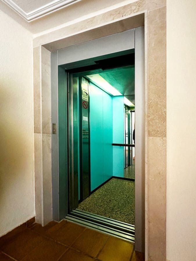 Apartamento de 1 habitación en Cabo Roig en venta con piscina garaje - 148.000 € (Ref: 9509227)