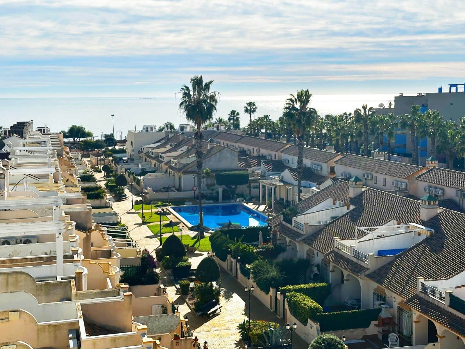 Apartamento de 1 habitación en Cabo Roig en venta con piscina garaje - 148.000 € (Ref: 9509227)