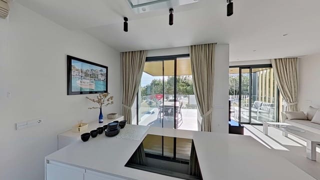 Apartamento de 3 habitaciones en Las Colinas Golf, Orihuela en venta con piscina garaje - 479.000 € (Ref: 9509228)