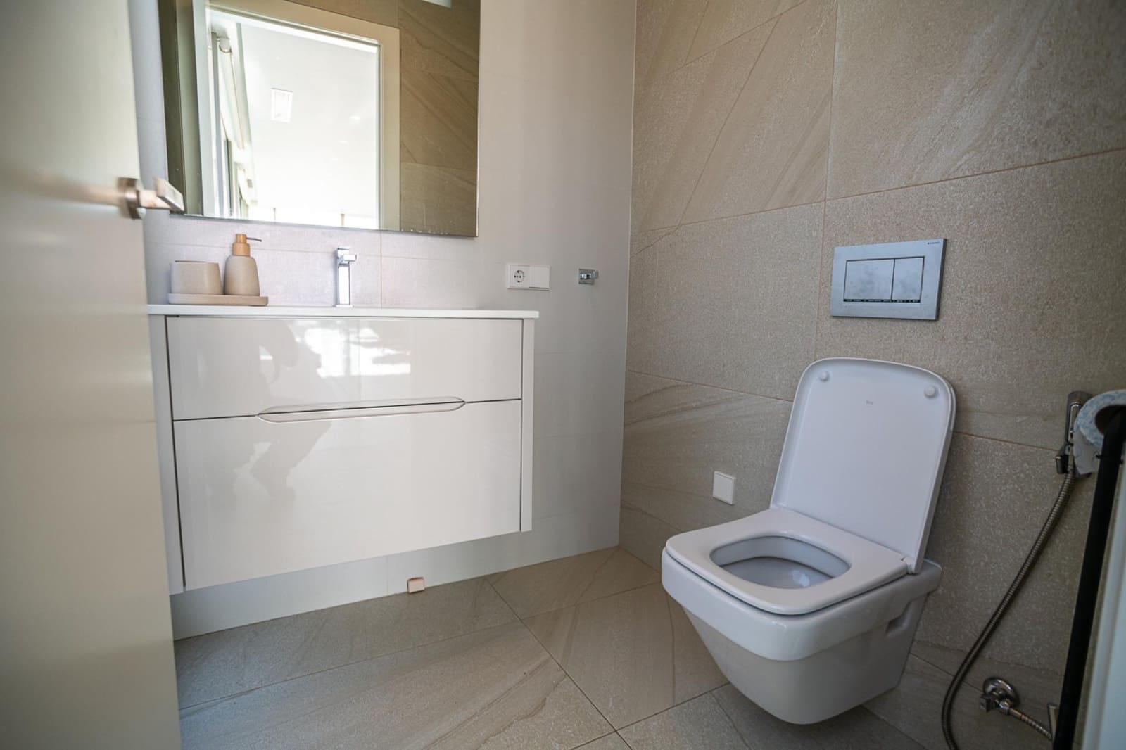 4 quarto Apartamento para venda em Orihuela Costa com piscina garagem - 950 000 € (Ref: 9513621)