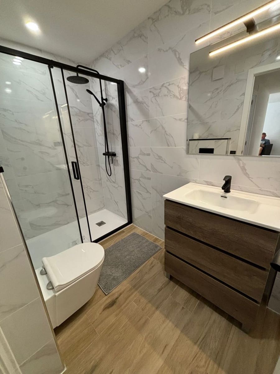 3 makuuhuone Huoneisto myytävänä paikassa Torrevieja - 289 000 € (Ref: 9513624)