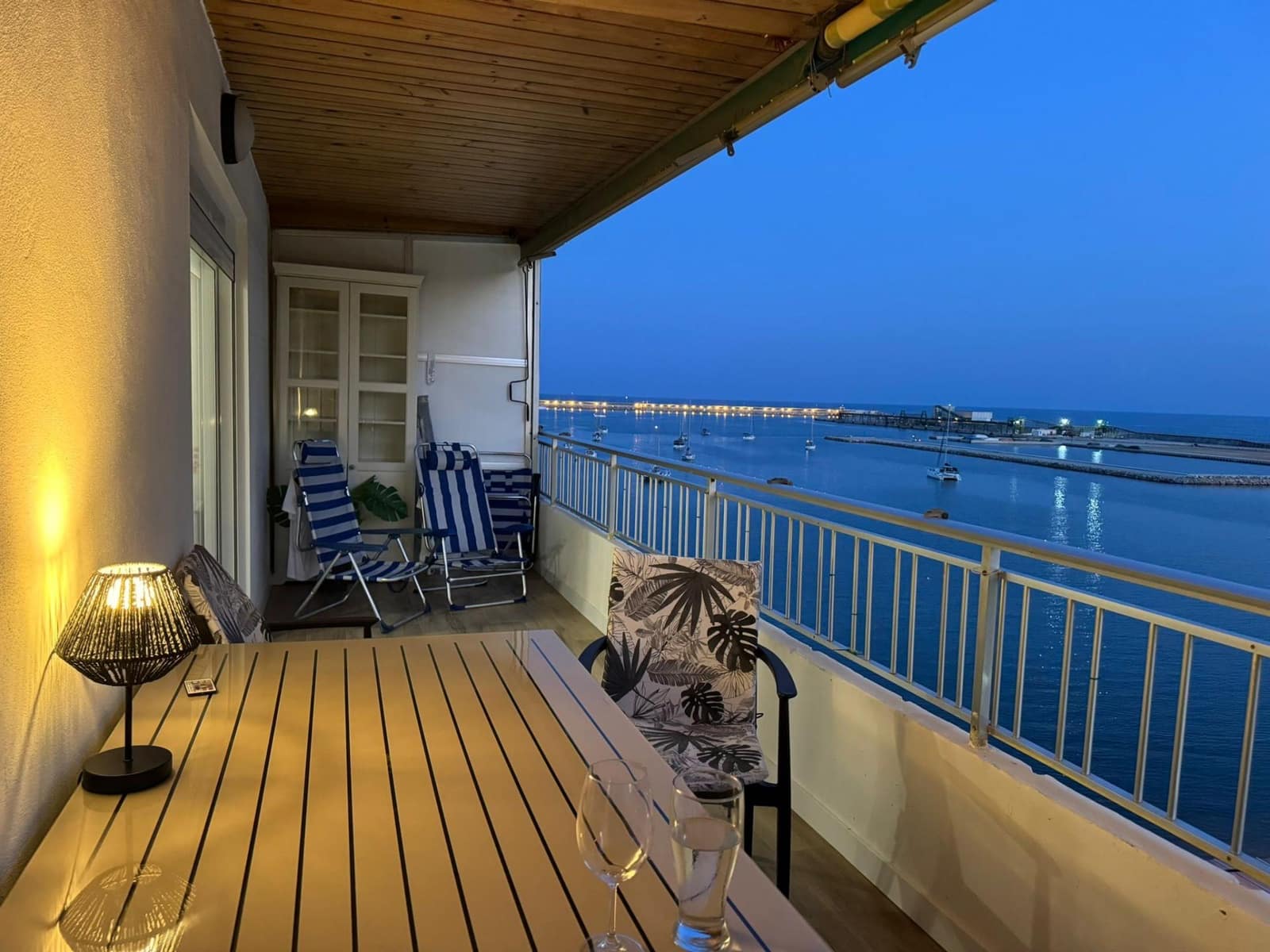 3 makuuhuone Huoneisto myytävänä paikassa Torrevieja - 289 000 € (Ref: 9513624)