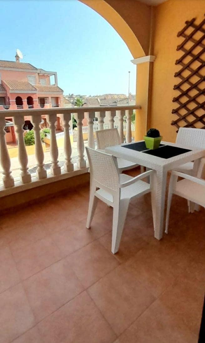 2 makuuhuone Huoneisto vuokrattavana paikassa Villamartin mukana uima-altaan 
autotalli - 750 € (Ref: 9513626)