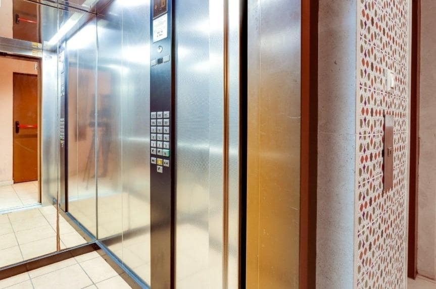 2 quarto Apartamento para venda em Torrevieja com piscina - 275 000 € (Ref: 9533971)