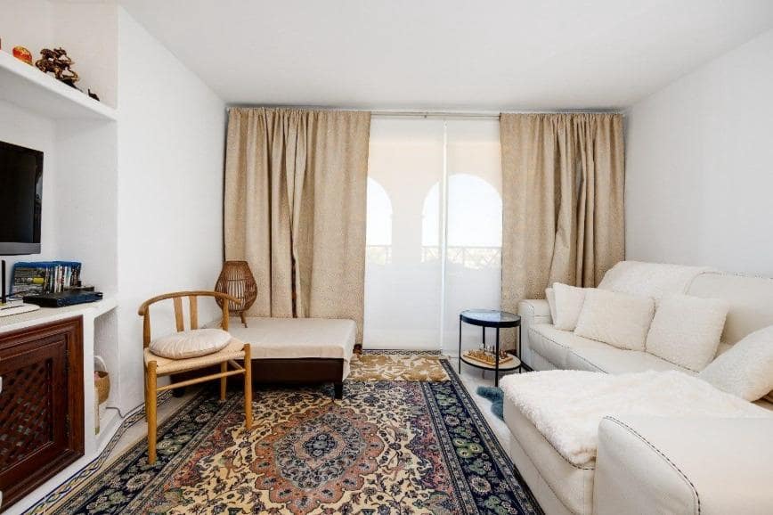 2 quarto Apartamento para venda em Torrevieja com piscina - 275 000 € (Ref: 9533971)