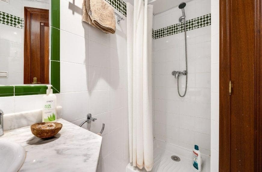 2 quarto Apartamento para venda em Torrevieja com piscina - 275 000 € (Ref: 9533971)