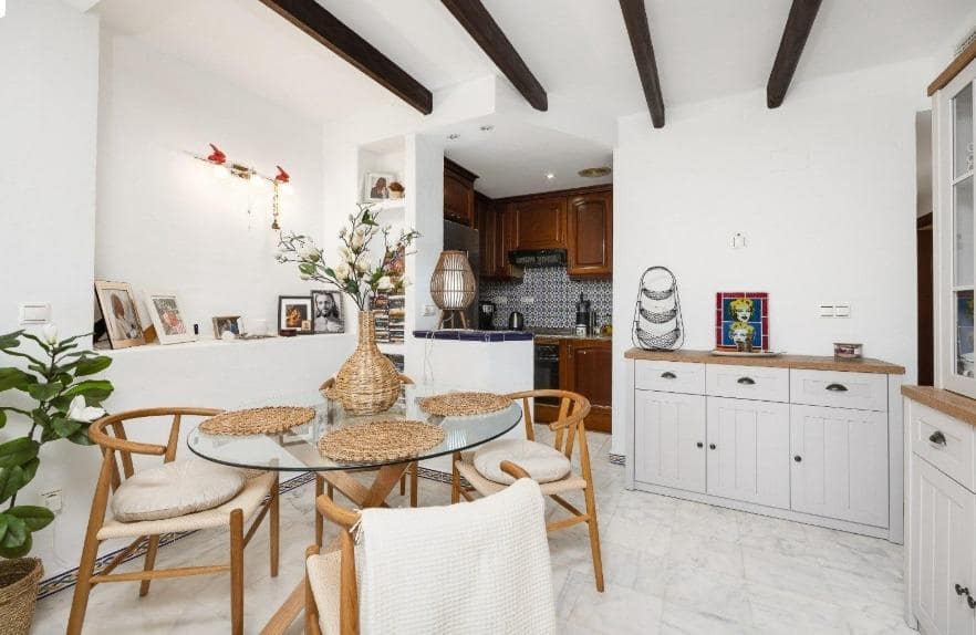 2 quarto Apartamento para venda em Torrevieja com piscina - 275 000 € (Ref: 9533971)