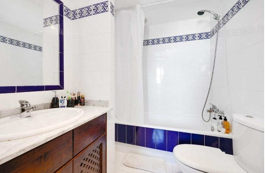 2 quarto Apartamento para venda em Torrevieja com piscina - 275 000 € (Ref: 9533971)