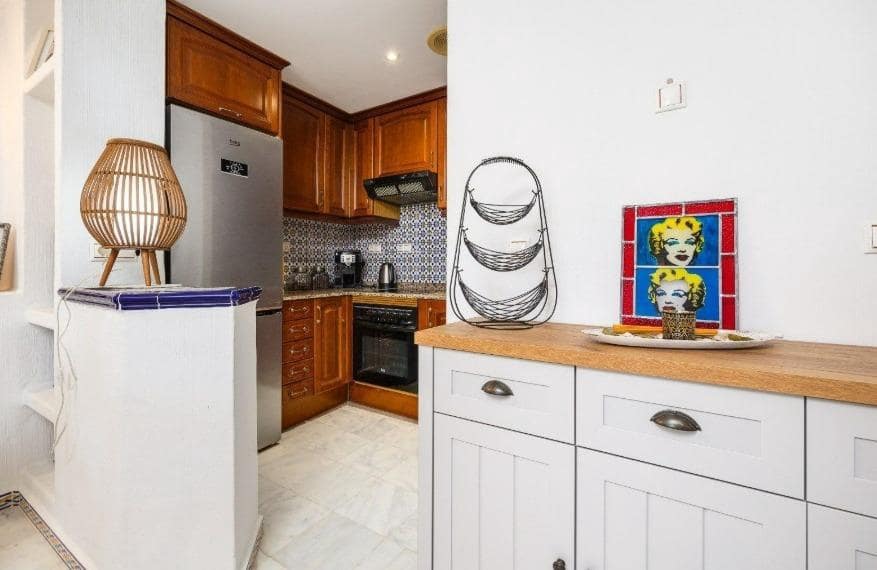 2 quarto Apartamento para venda em Torrevieja com piscina - 275 000 € (Ref: 9533971)