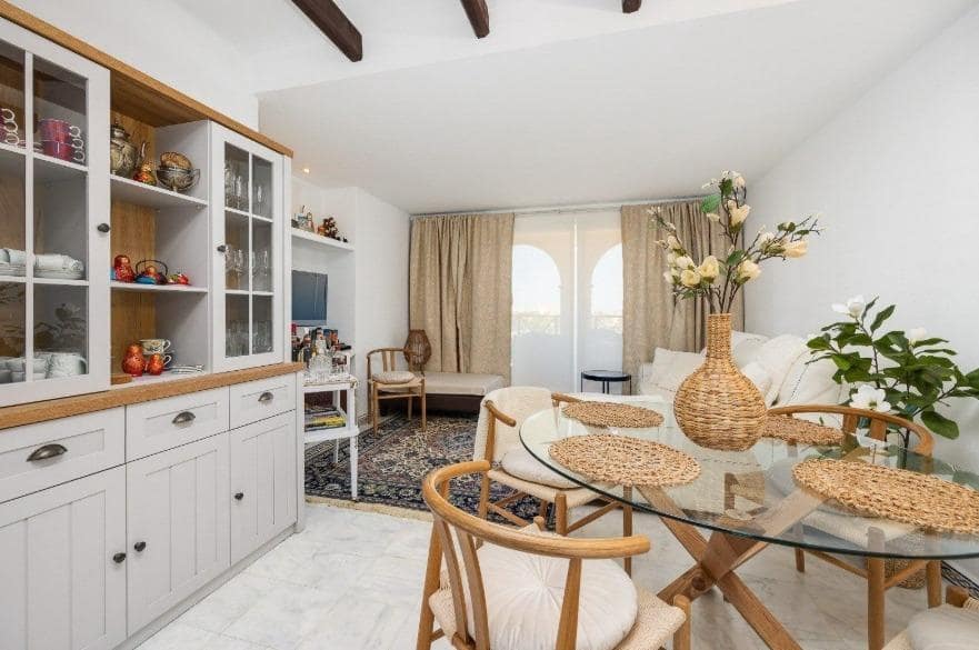 2 quarto Apartamento para venda em Torrevieja com piscina - 275 000 € (Ref: 9533971)