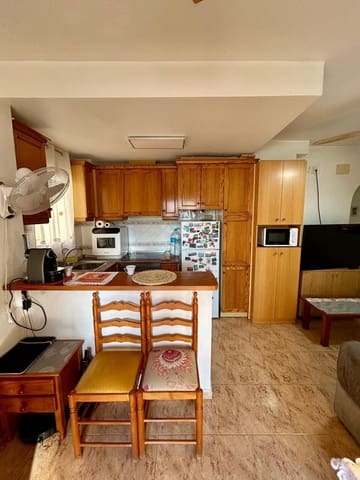 2 bedroom Apartment for sale in Torrevieja with garage - € 138,000 (Ref: 9536855)