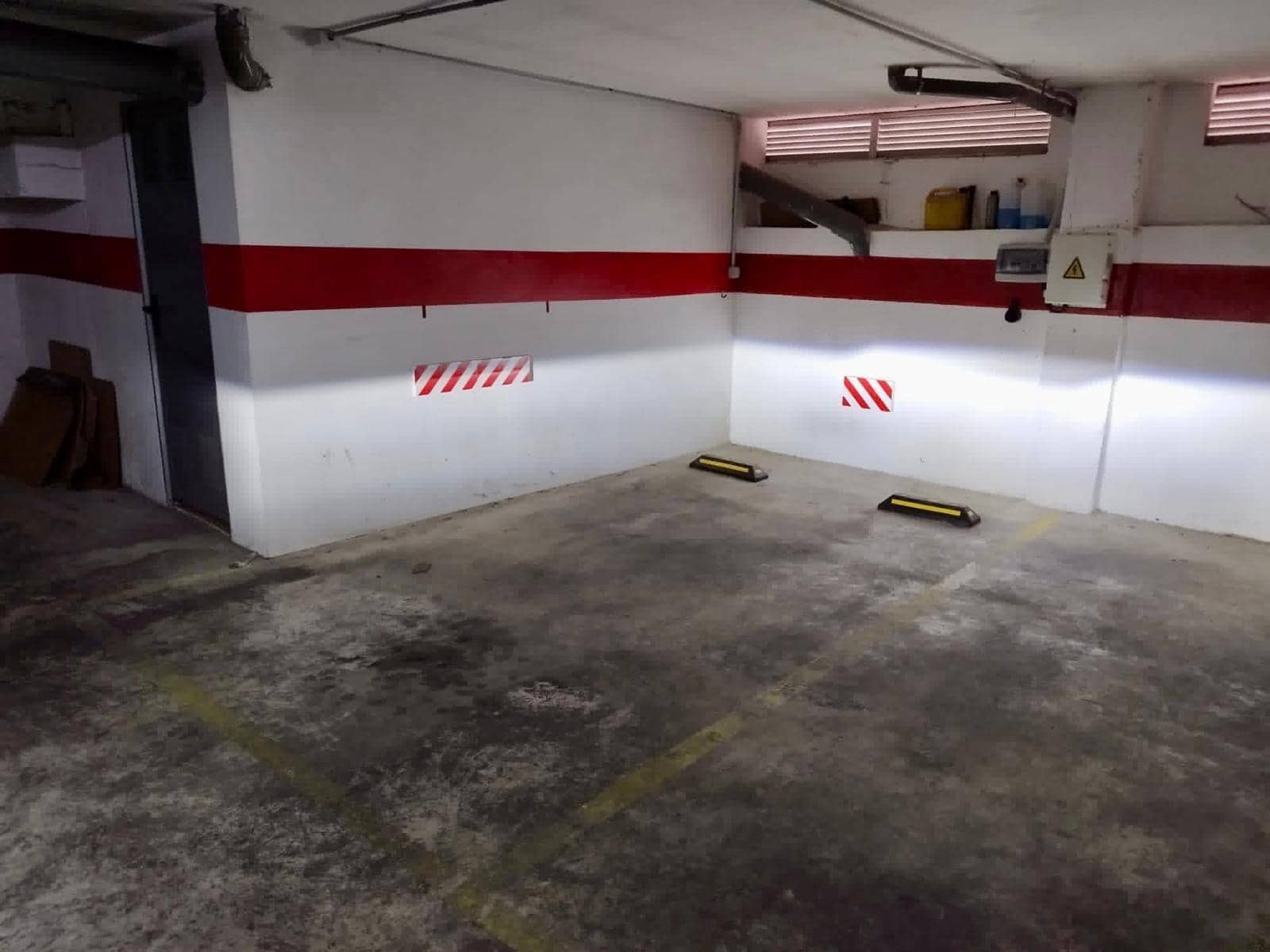 2 bedroom Apartment for sale in Torrevieja with garage - € 138,000 (Ref: 9536855)