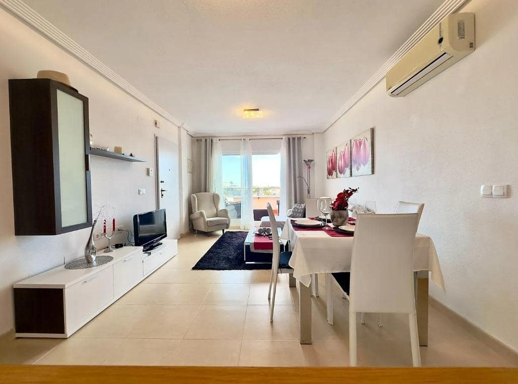 2 makuuhuone Bungalow myytävänä paikassa Playa Flamenca mukana uima-altaan - 265 000 € (Ref: 9536857)