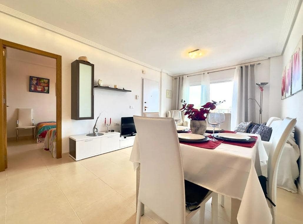 2 makuuhuone Bungalow myytävänä paikassa Playa Flamenca mukana uima-altaan - 265 000 € (Ref: 9536857)