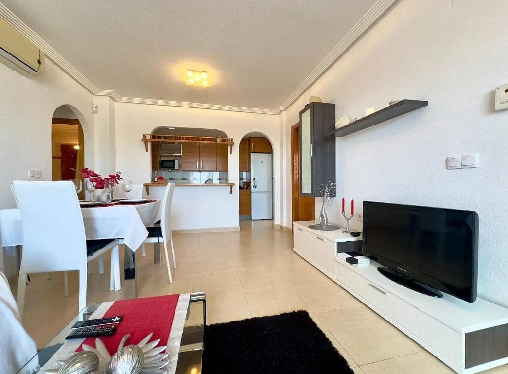 2 makuuhuone Bungalow myytävänä paikassa Playa Flamenca mukana uima-altaan - 265 000 € (Ref: 9536857)