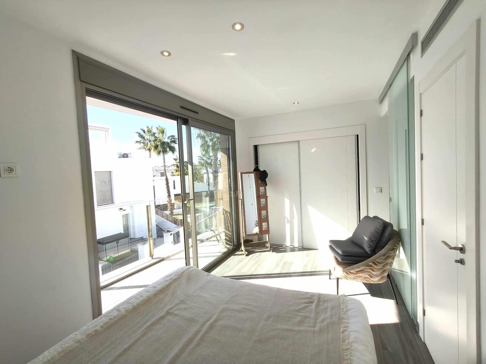 Chalet de 4 habitaciones en Los Altos en venta con piscina - 399.000 € (Ref: 9536860)