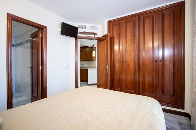 3 Zimmer Apartment zu verkaufen in Los Frutales, Torrevieja mit Pool - 359.900 € (Ref: 9536861)