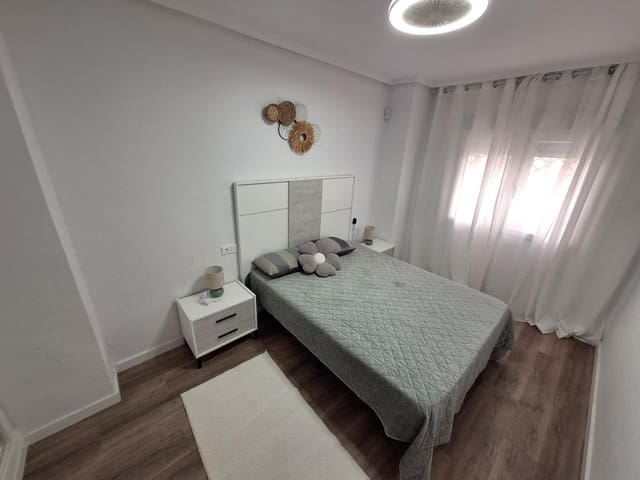 1 makuuhuone Huoneisto myytävänä paikassa Torrevieja - 129 900 € (Ref: 9536863)