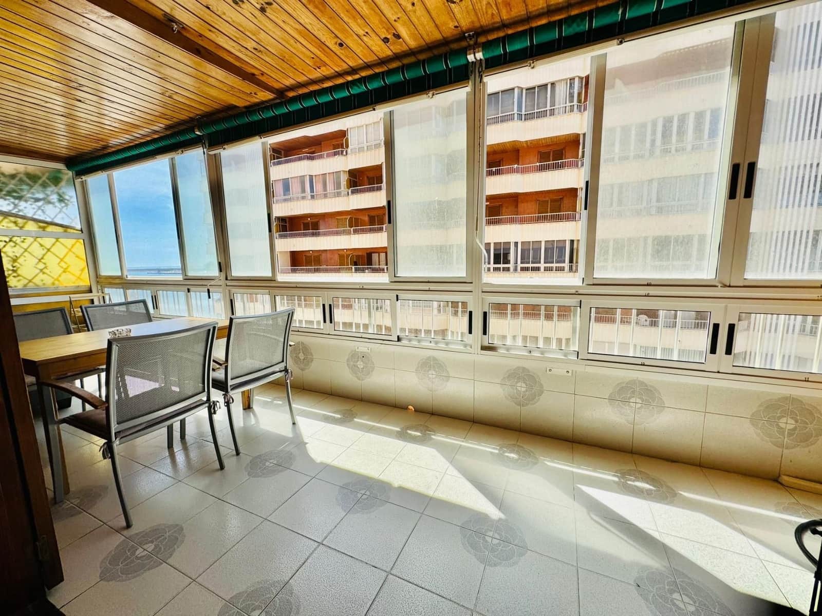 3 soverom Leilighet til salgs i Torrevieja med svømmebasseng - € 244 990 (Ref: 9551912)