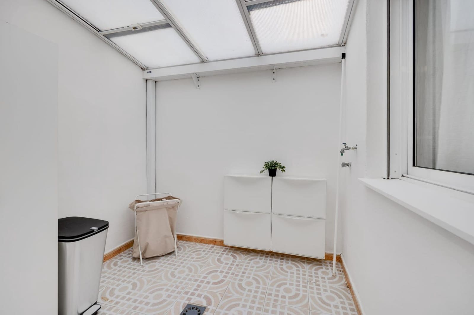 3 makuuhuone Bungalow myytävänä paikassa La Florida mukana uima-altaan - 169 000 € (Ref: 9556069)