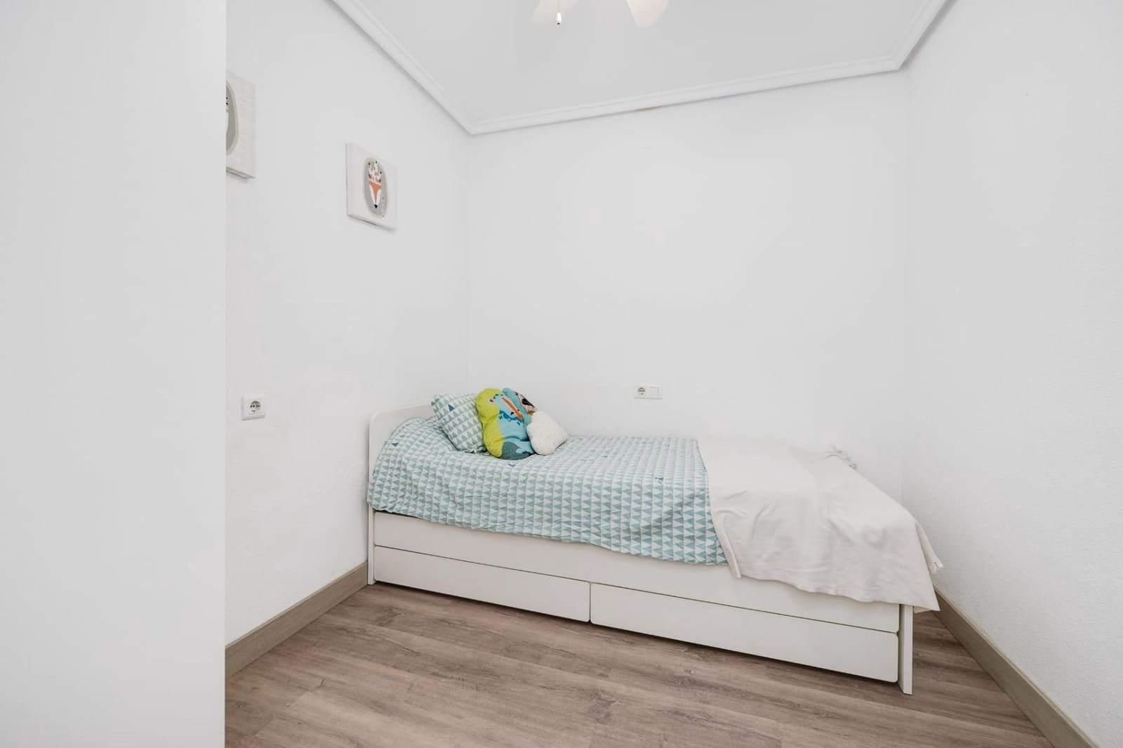 3 makuuhuone Bungalow myytävänä paikassa La Florida mukana uima-altaan - 169 000 € (Ref: 9556069)