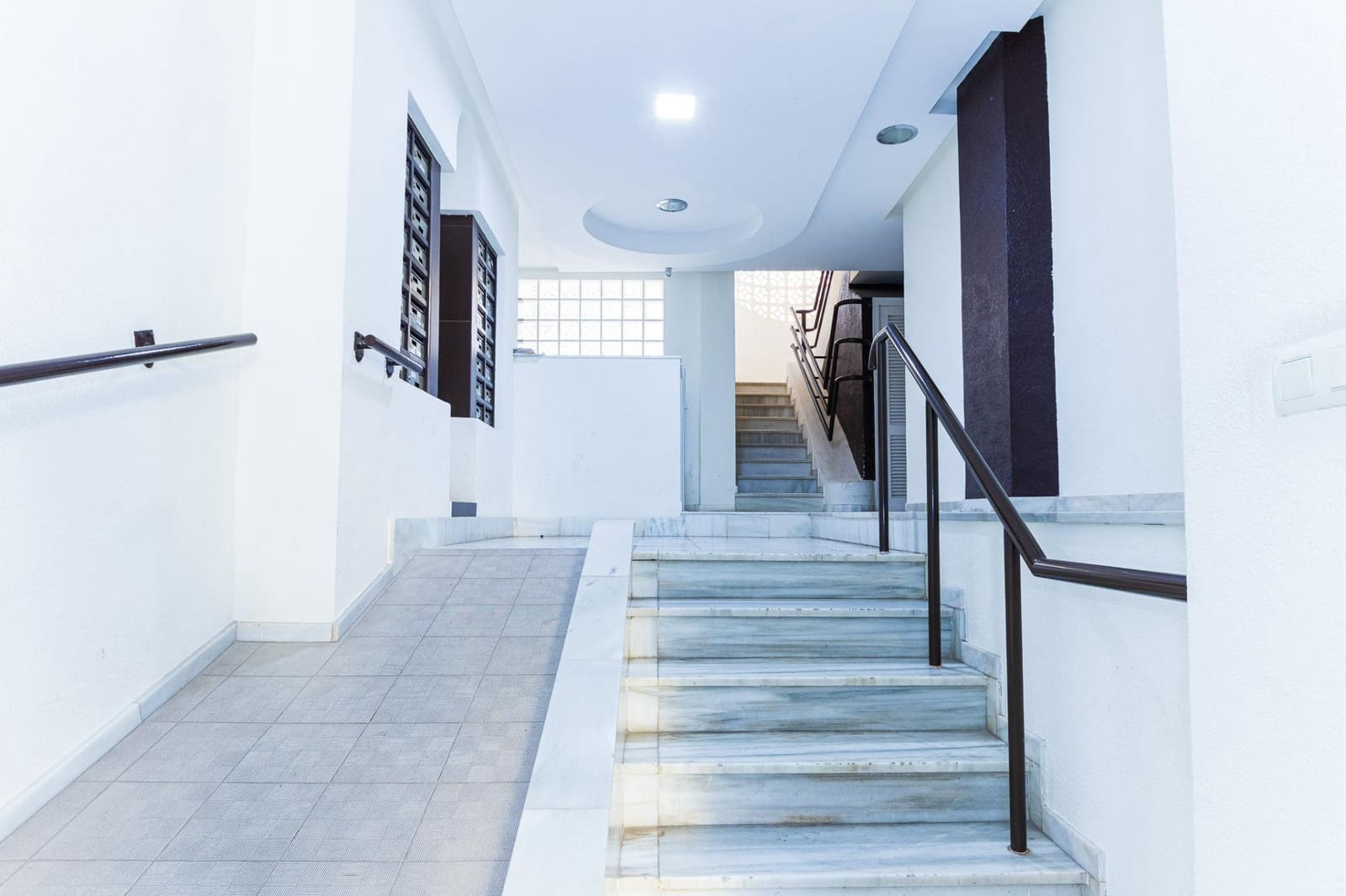 1 quarto Apartamento para venda em La Veleta com piscina - 159 000 € (Ref: 9576731)