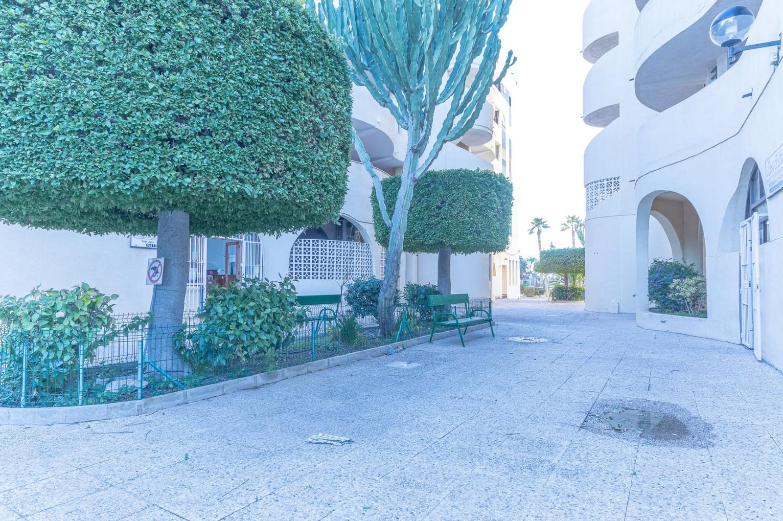 1 quarto Apartamento para venda em La Veleta com piscina - 159 000 € (Ref: 9576731)