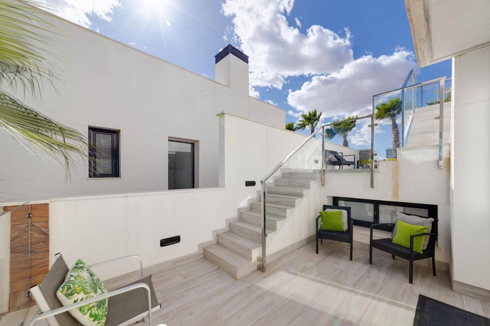 3 Zimmer Villa zu verkaufen in Orihuela Costa mit Pool - 470.000 € (Ref: 9578953)