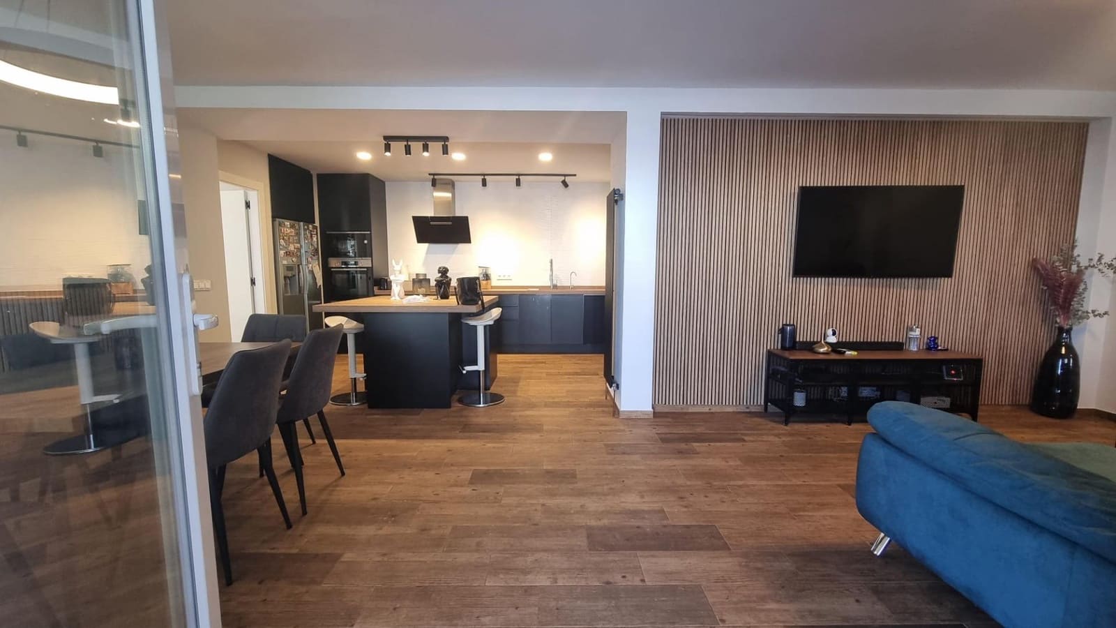 5 makuuhuone Huvila myytävänä paikassa Los Balcones mukana uima-altaan 
autotalli - 499 000 € (Ref: 9578954)