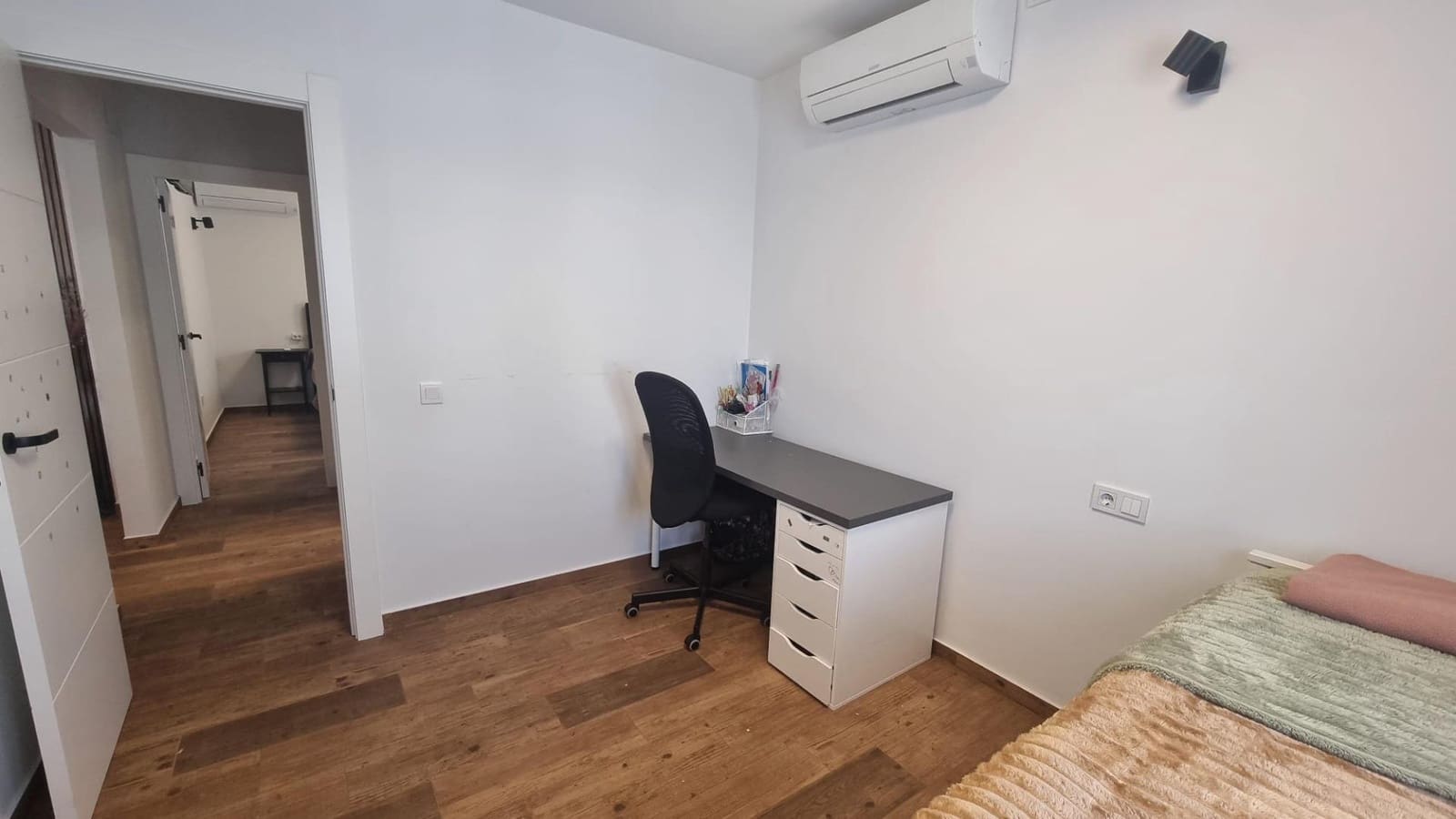 5 makuuhuone Huvila myytävänä paikassa Los Balcones mukana uima-altaan 
autotalli - 499 000 € (Ref: 9578954)