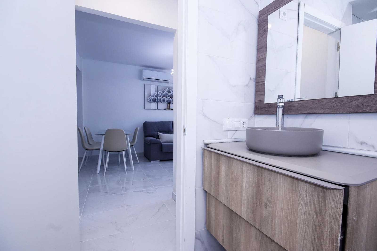 2 sypialnia Apartament na sprzedaż w Torrevieja z basenem - 144 500 € (Ref: 9583451)