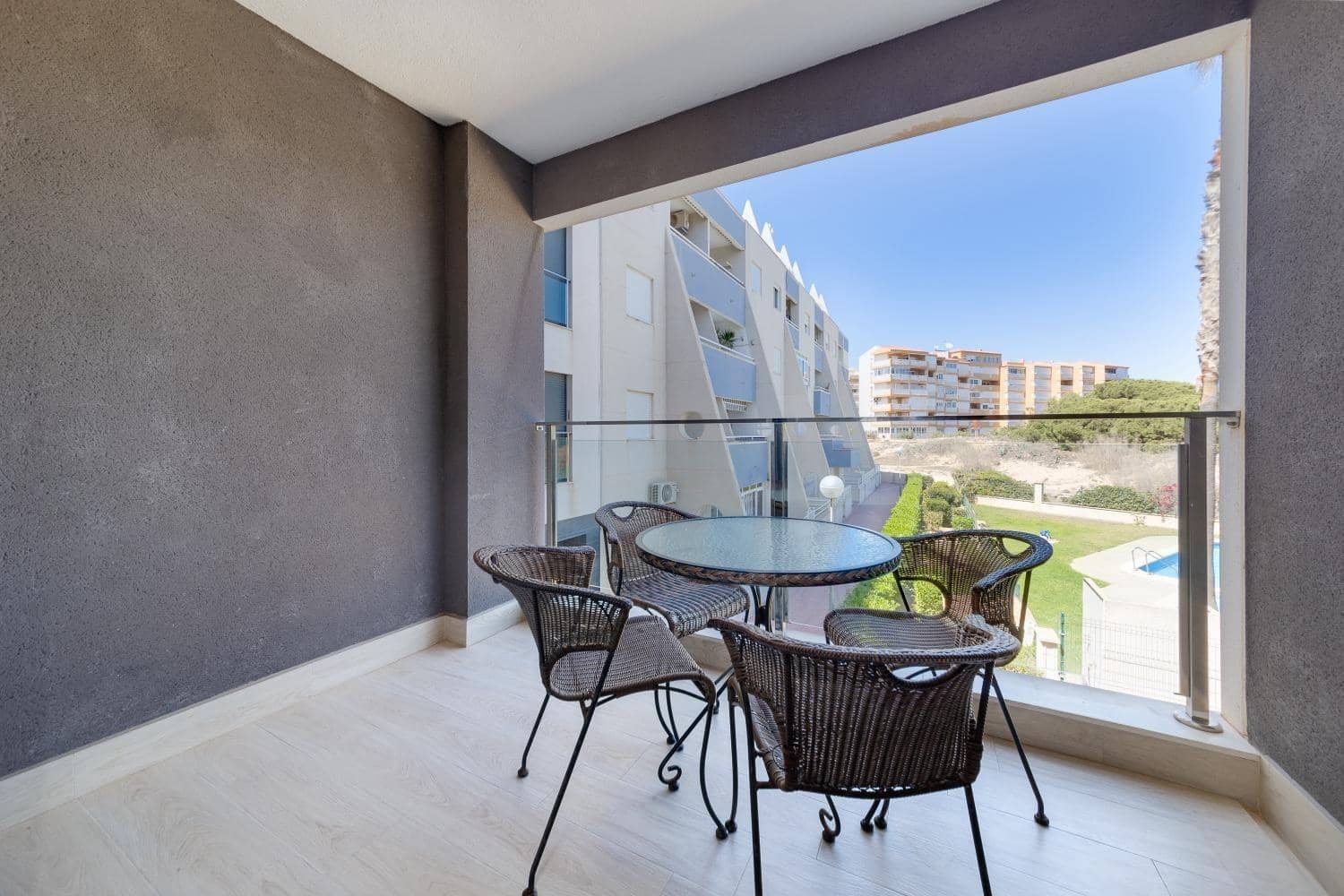 2 chambre Appartement à vendre à Torrevieja avec piscine - 229 900 € (Ref: 9586739)