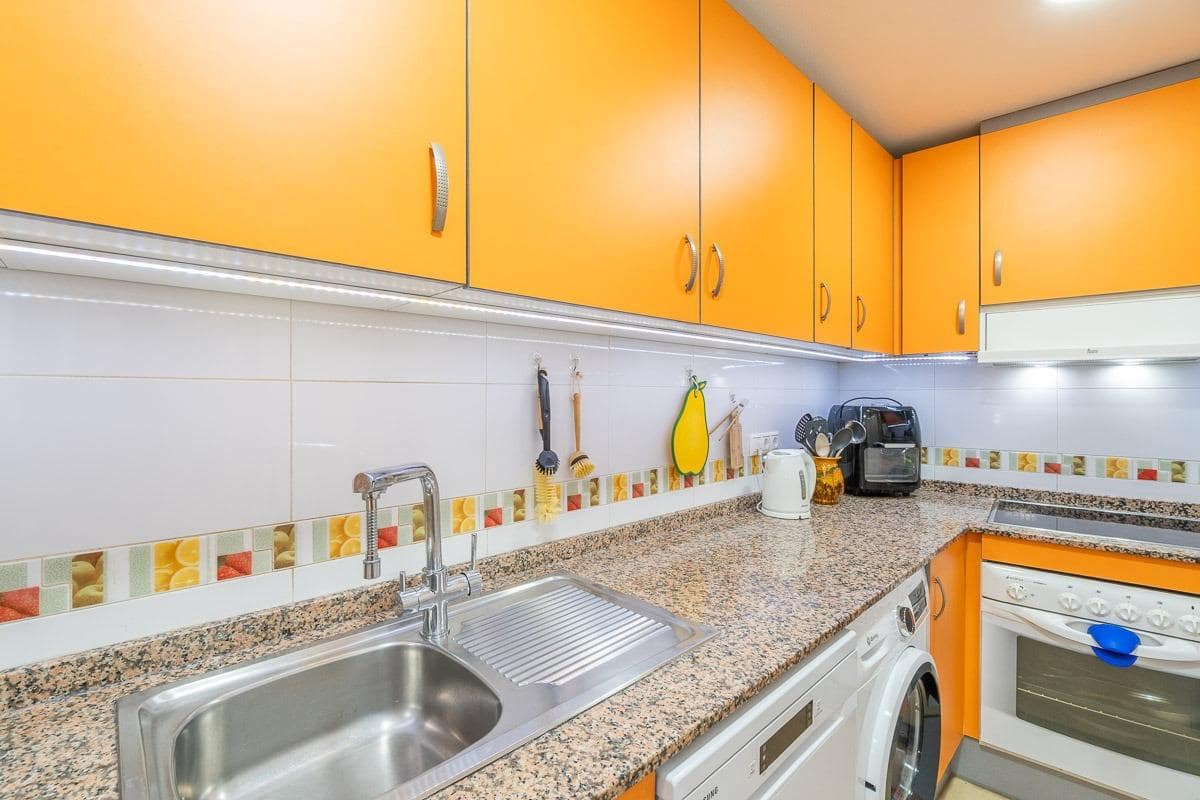 2 makuuhuone Huoneisto myytävänä paikassa Torrevieja - 159 000 € (Ref: 9596401)