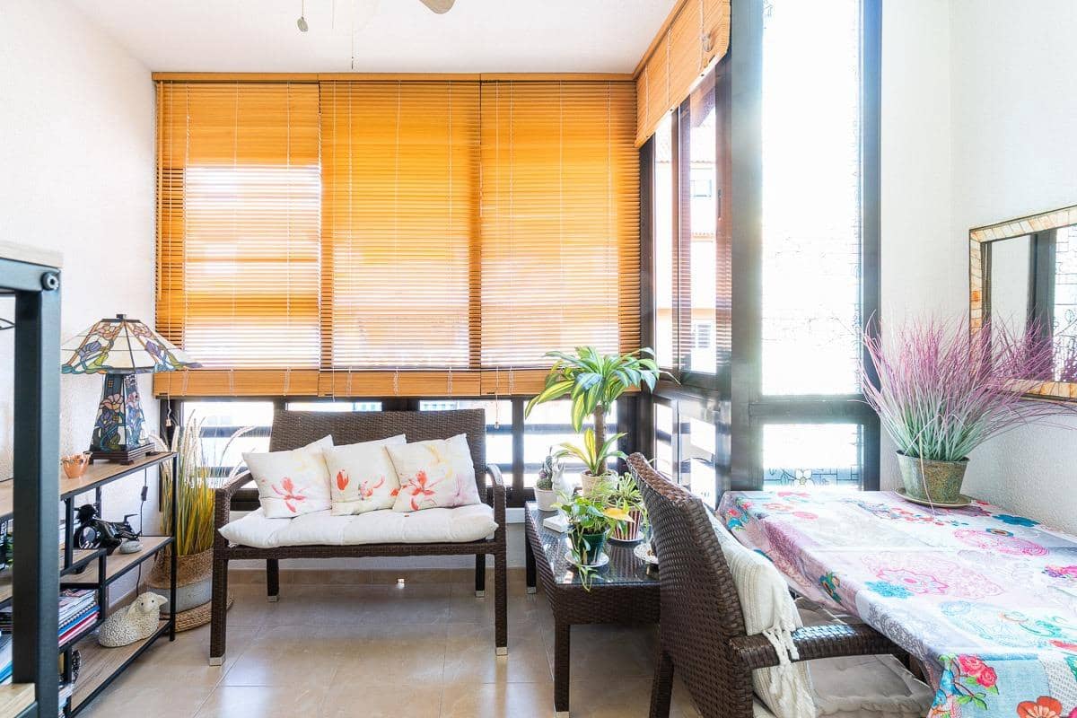 2 makuuhuone Huoneisto myytävänä paikassa Torrevieja - 159 000 € (Ref: 9596401)