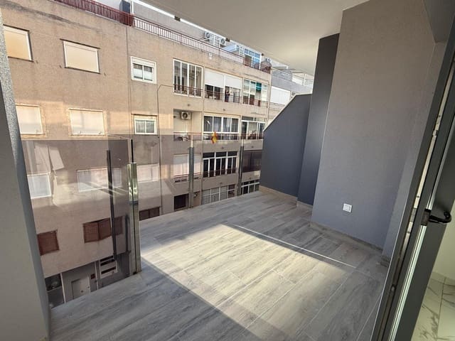 2 chambre Appartement à vendre à Avenida Habaneras - Curva de Palangre, Torrevieja - 289 900 € (Ref: 9599713)