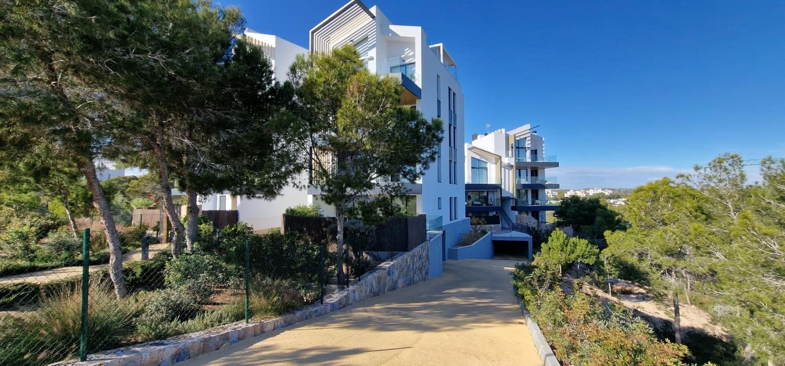 3 chambre Appartement à vendre à Las Colinas Golf avec piscine garage - 479 000 € (Ref: 9599714)