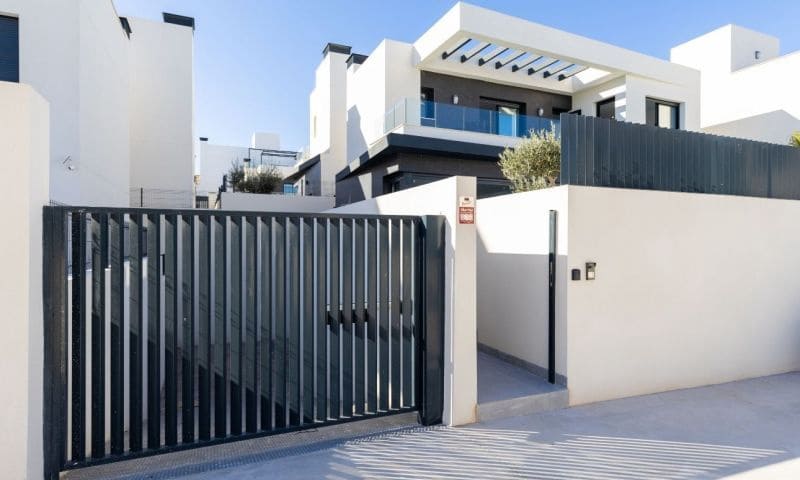 3 soverom Villa til salgs i Algorfa med svømmebasseng - € 549 900 (Ref: 9599716)