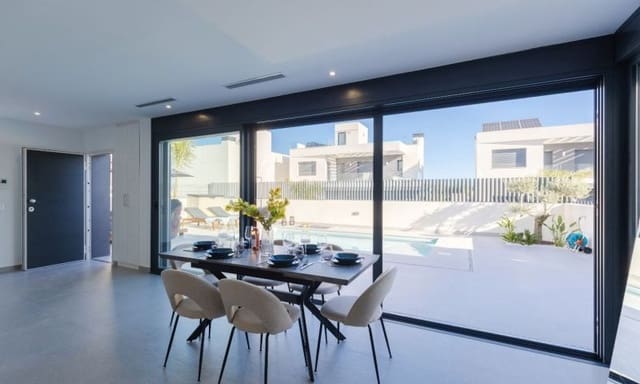 3 soverom Villa til salgs i Algorfa med svømmebasseng - € 549 900 (Ref: 9599716)