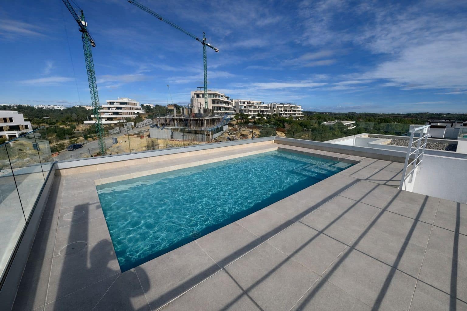 2 soveværelse Lejlighed til salg i Las Colinas Golf med swimmingpool - € 945.000 (Ref: 9601269)