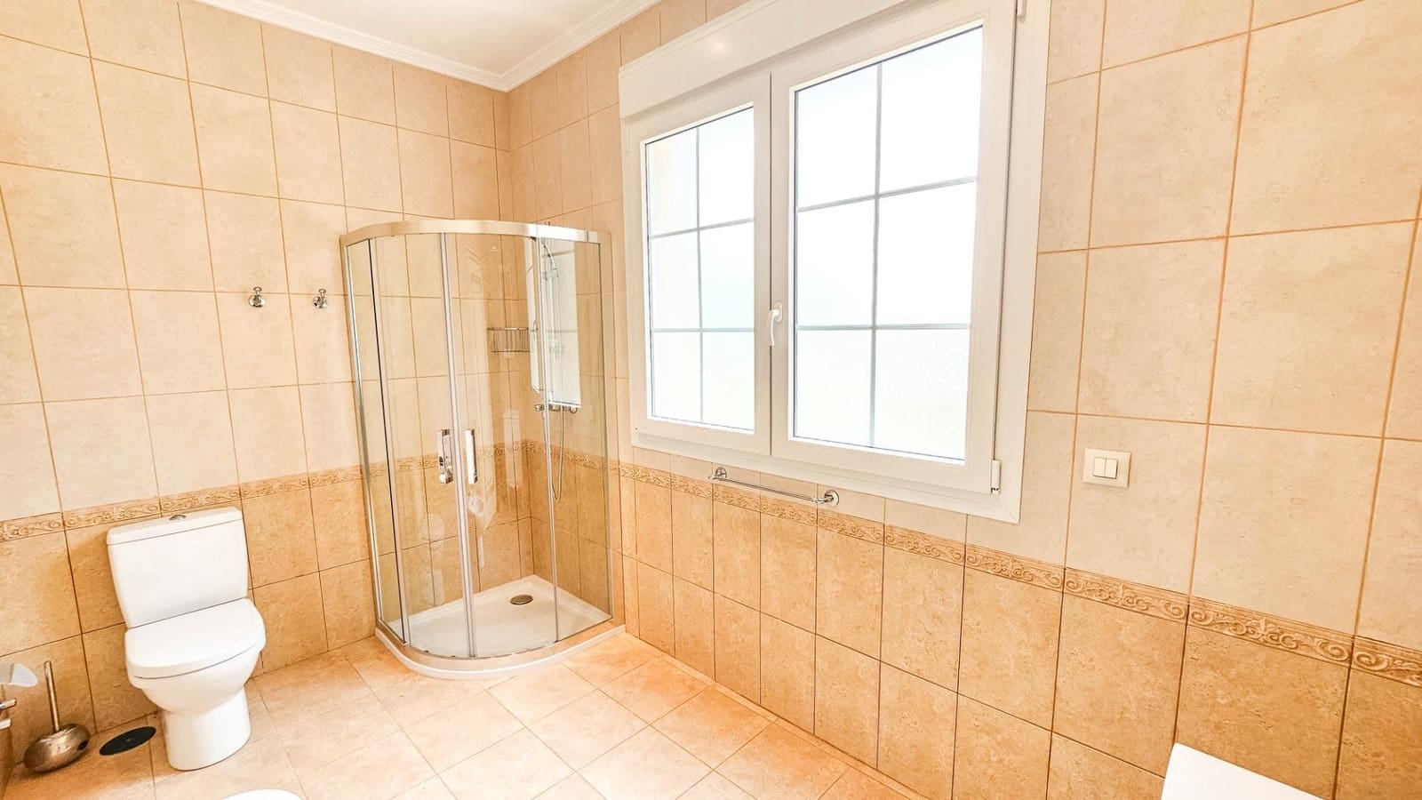 Chalet de 7 habitaciones en Cabo Roig en venta con piscina - 1.700.000 € (Ref: 9605208)