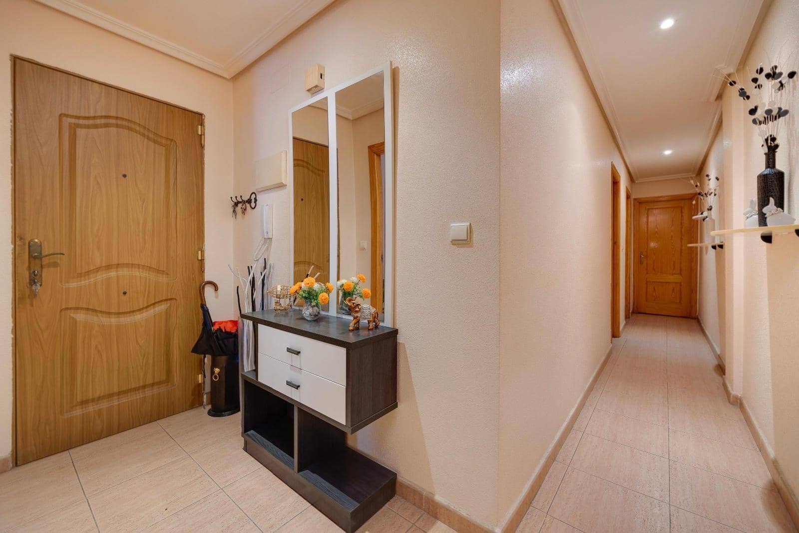 3 Zimmer Apartment zu verkaufen in Torrevieja - 164.969 € (Ref: 9616081)