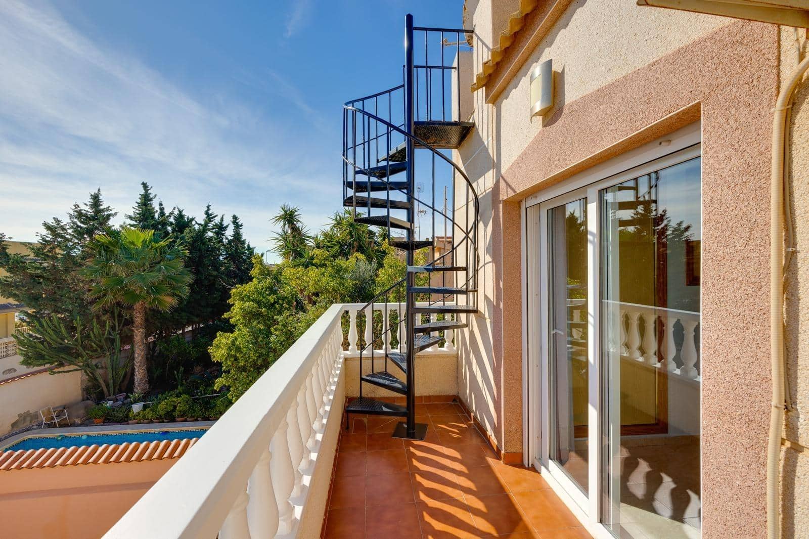 2 soveværelse Rækkehus til salg i Torrevieja - € 265.000 (Ref: 9616082)